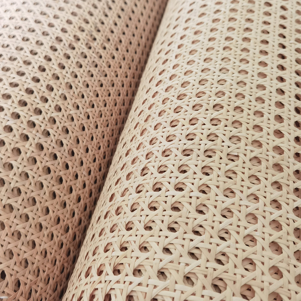 Rouleau de toile maillage rond en rotin blanchi