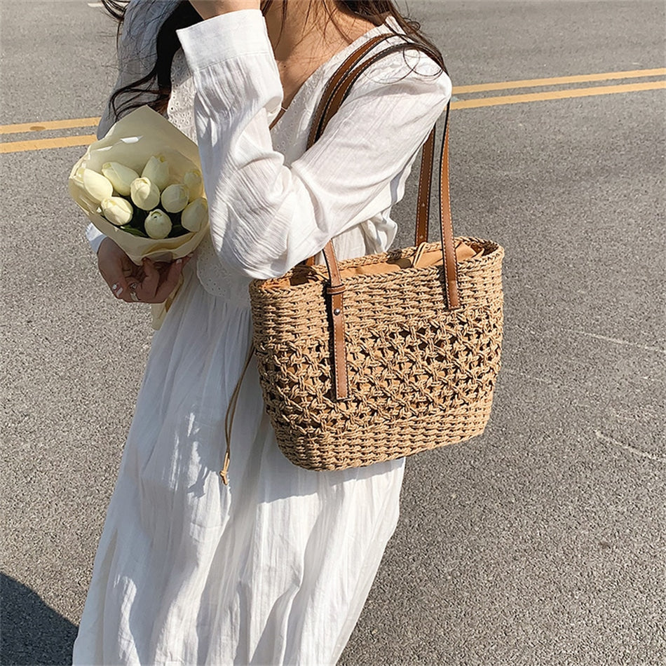 Sac à main marron tendance de plage en paille pour femme