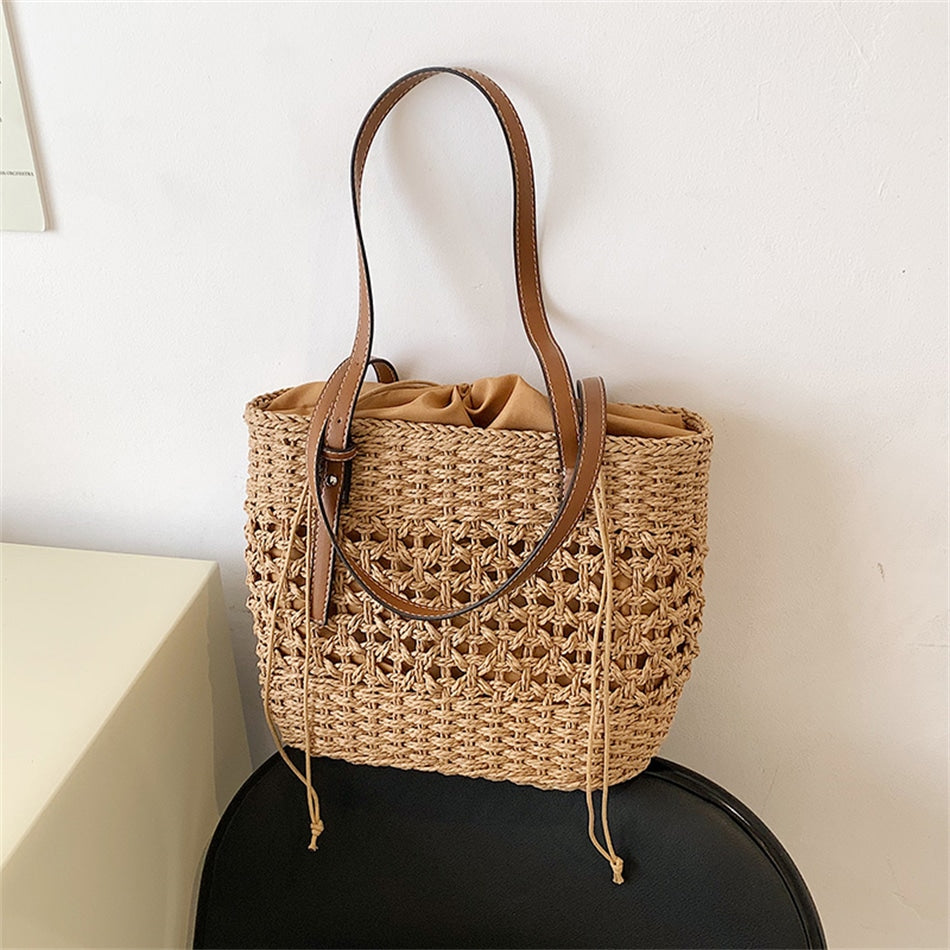 Sac à main marron tendance de plage en paille pour femme
