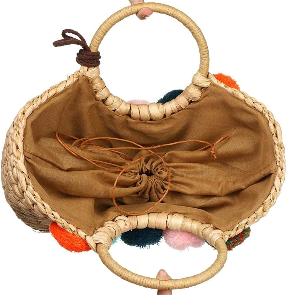 Sac tissé style rotin à pompons