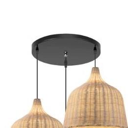 Suspension en rotin en forme de cloche
