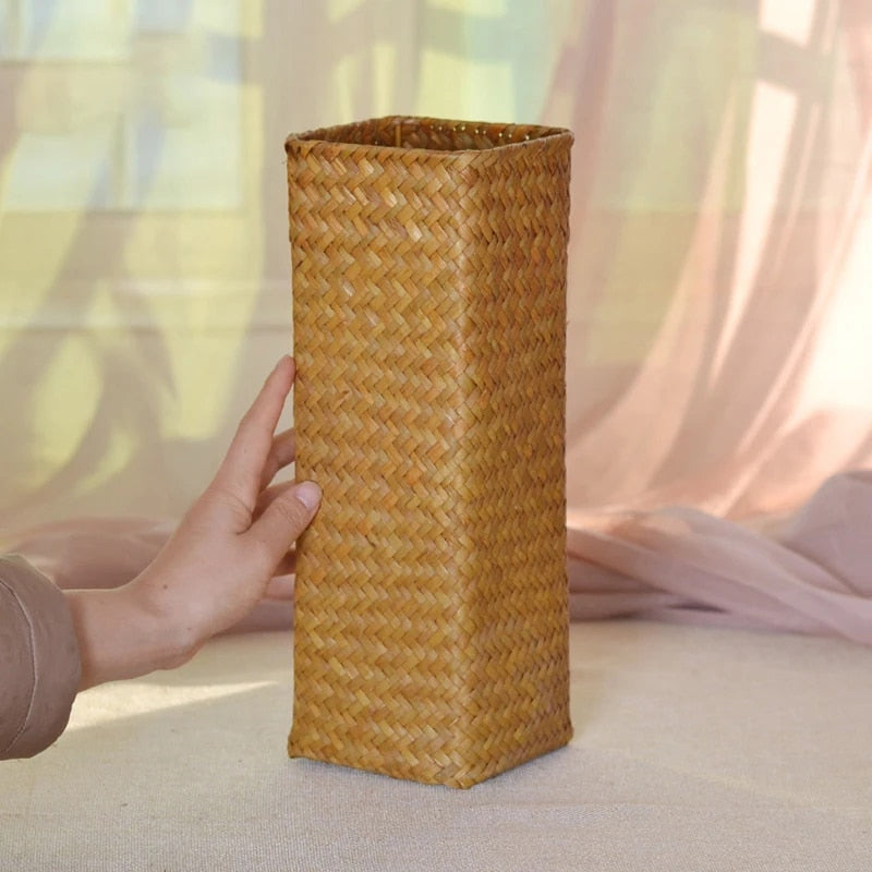 Vase en Bambou Rectangulaire Tissé à la Main