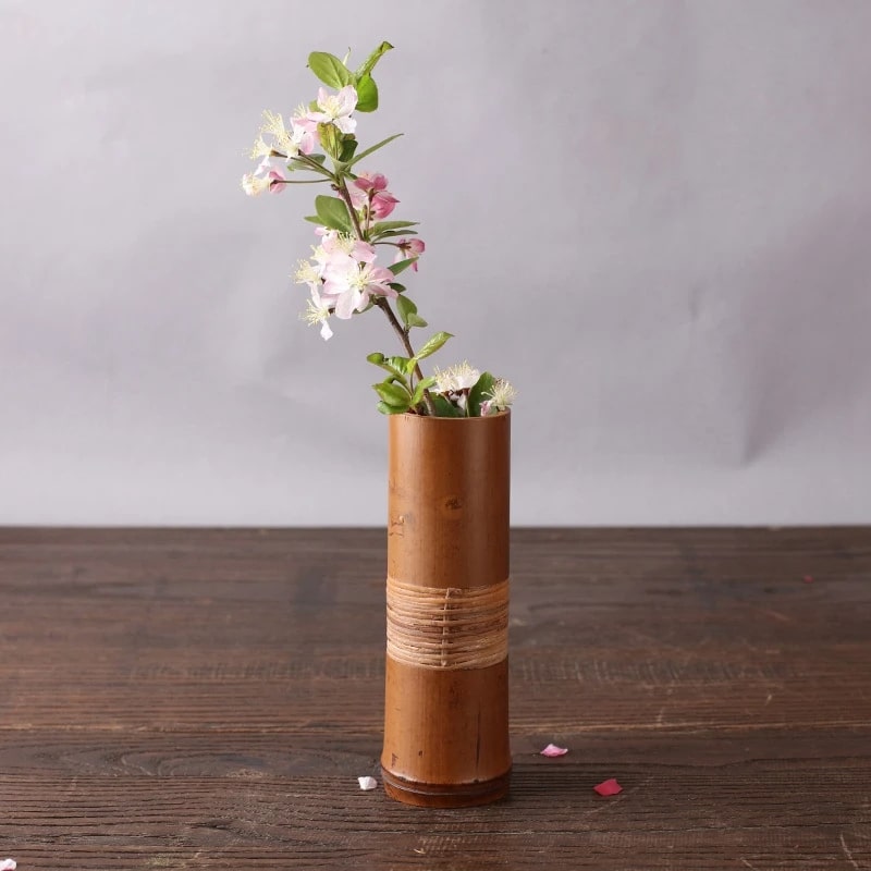 Vase en Bambou de Style Vintage